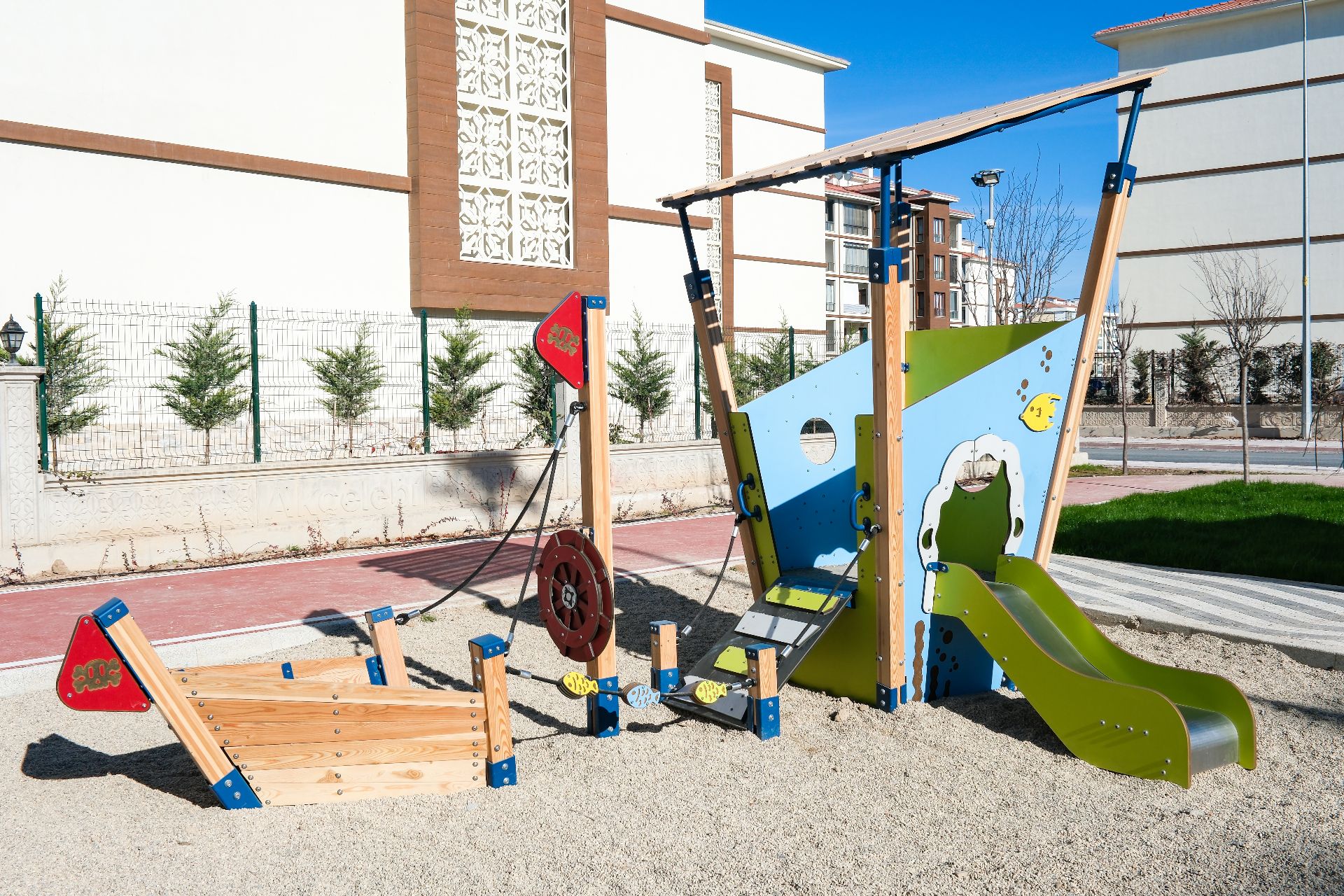 Küçük Çocuk Ahşap Oyun Alanları